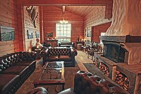 Bjálki Cabin Lodge