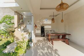 Hotel Anyar Teges