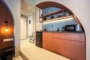 Arches Apartments