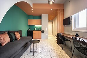 Arches Apartments