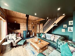 Lodges On Loch Ness