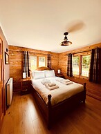 Lodges On Loch Ness