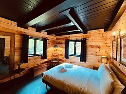 Lodges On Loch Ness
