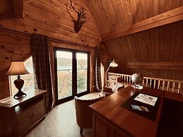 Lodges On Loch Ness