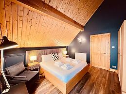 Lodges On Loch Ness