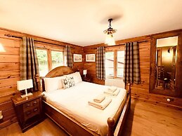 Lodges On Loch Ness