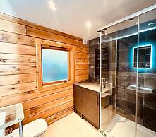 Lodges On Loch Ness