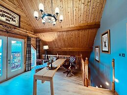 Lodges On Loch Ness
