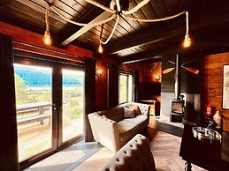 Lodges On Loch Ness