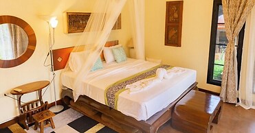 Palette Luxe Elephant Camp Maerim