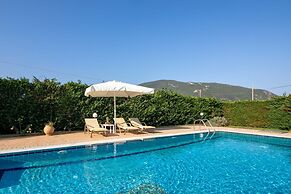 Villa Erato With Private Swimming Pool