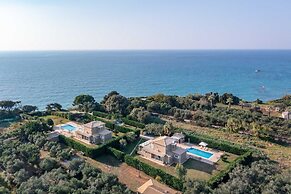 Villa Erato With Private Swimming Pool