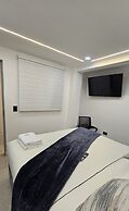 Hotel West Inn