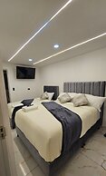 Hotel West Inn