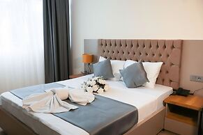 Lara Street Hotel
