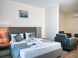 Lara Street Hotel