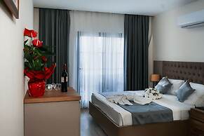 Lara Street Hotel