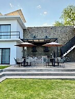ISIS HOTEL BOUTIQUE