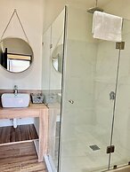 ISIS HOTEL BOUTIQUE