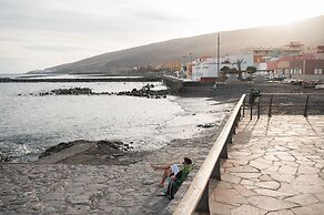 Family Relax Terrace Pool in G mar