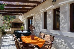 Stone and Wood Villa