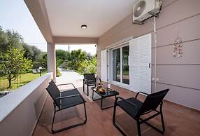 Green Hill Family Villa
