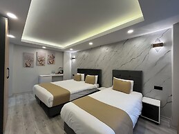 White Palace Haliç