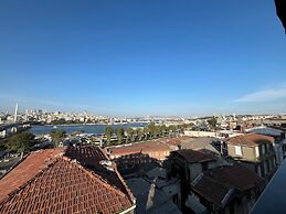 White Palace Haliç