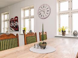 6 Person Holiday Home in Roslev