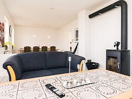 6 Person Holiday Home in Roslev
