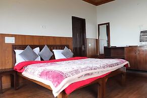Deodar Cottage | Scenic View, next to nature!