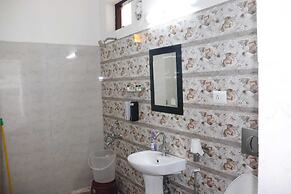 Deodar Cottage | Scenic View, next to nature!