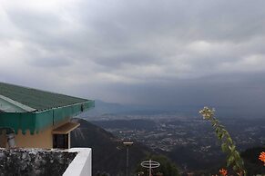 Deodar Cottage | Scenic View, next to nature!