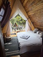 Mimosa Inn Nong Khiaw