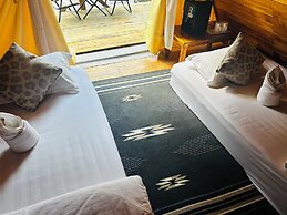 Mimosa Inn Nong Khiaw