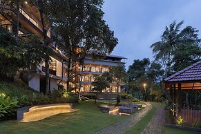Sterling Lontano Waterfront Wayanad