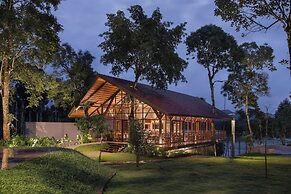 Sterling Lontano Waterfront Wayanad