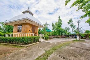 Pyramid Home Divine