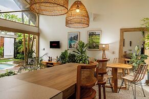 Sunny Paradise Villa by Betterplace