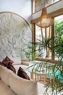 Sunny Paradise Villa by Betterplace