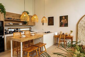 Sunny Paradise Villa by Betterplace
