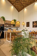 Sunny Paradise Villa by Betterplace