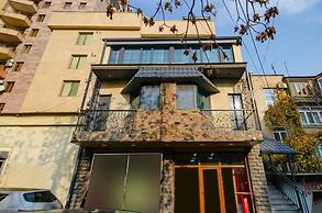 La Torre Hotel
