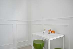 JIJI Suites
