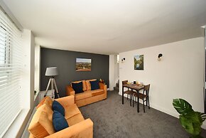 Pinfold Suite - Chester Road Apartments by