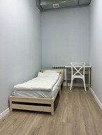 Hostel O2