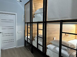 Hostel O2