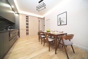 Sweet Home Deluxe Apart-Hotel