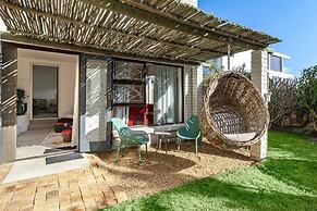 Charming Garden Cottage-campsbay