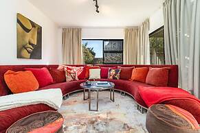 Charming Garden Cottage-campsbay
